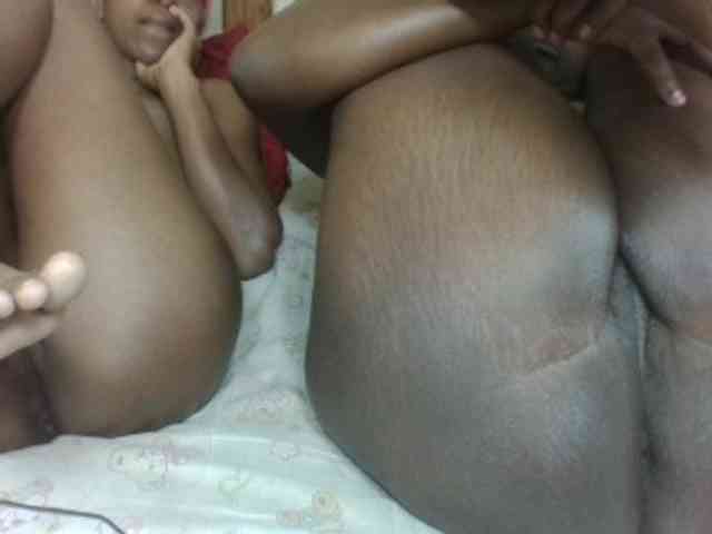 Black-ebonies webcam