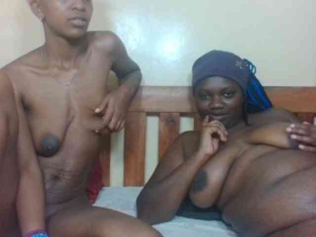 Black-ebonies webcam