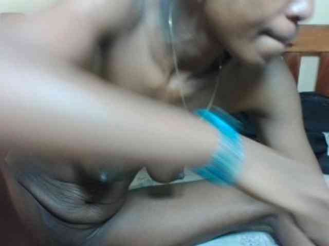 Black-ebonies webcam