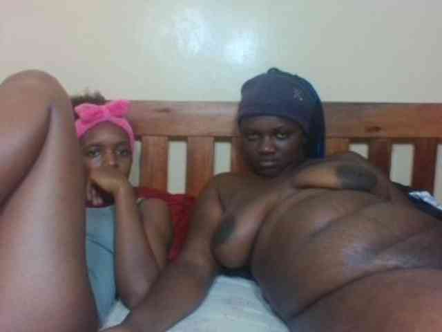 Black-ebonies webcam