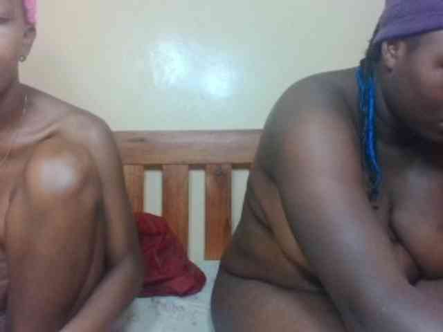 Black-ebonies webcam