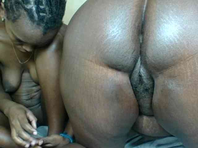 Black-ebonies webcam