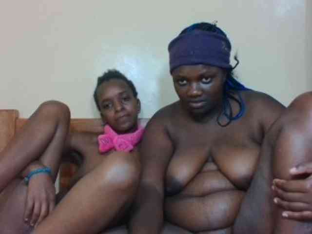 Black-ebonies webcam