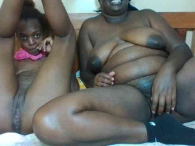 Black-ebonies webcam