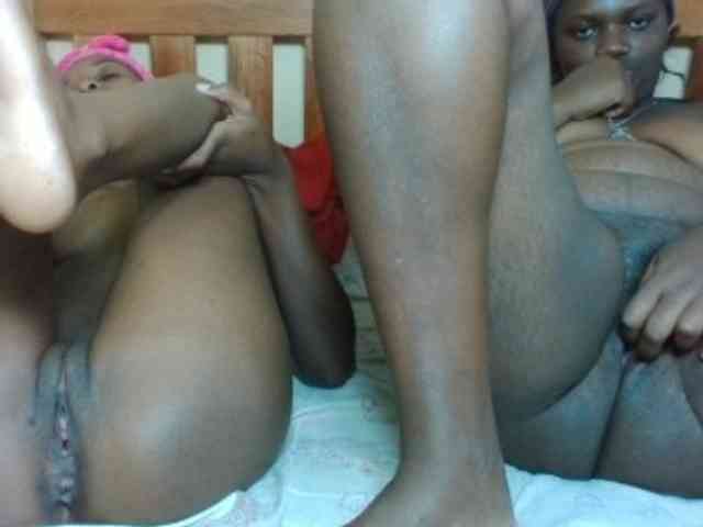 Black-ebonies webcam