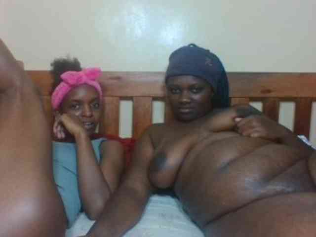 Black-ebonies webcam