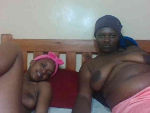 Black-ebonies webcam