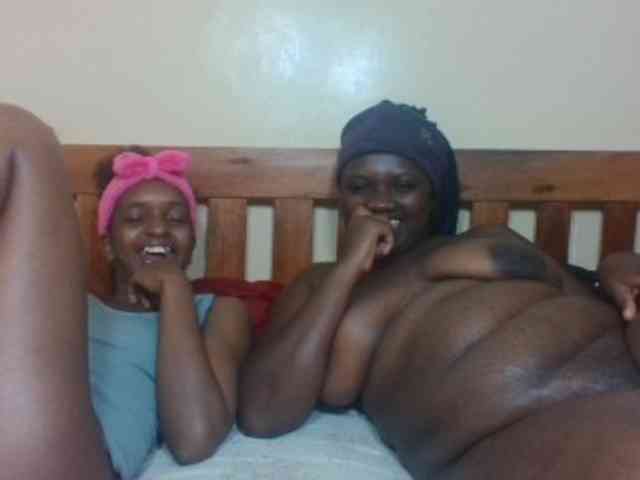 Black-ebonies webcam