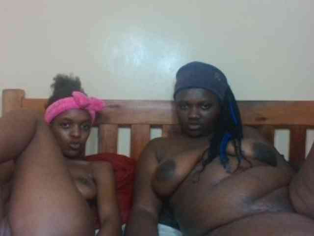 Black-ebonies webcam