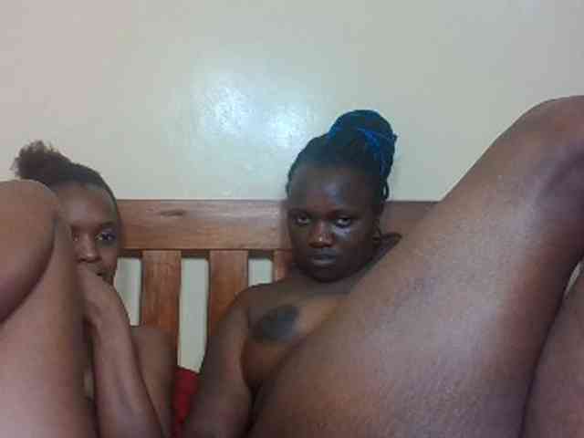 Black-ebonies webcam