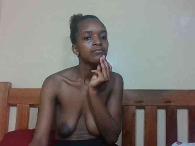 Black-ebonies webcam