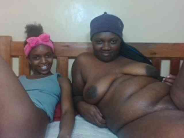 Black-ebonies webcam