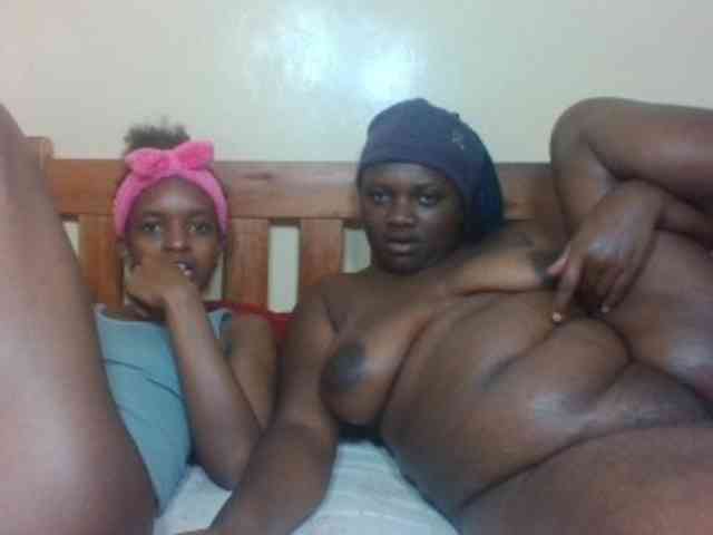 Black-ebonies webcam