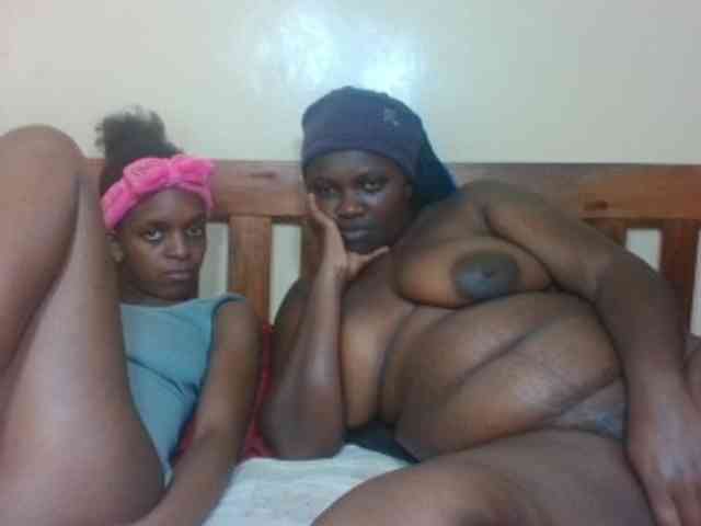 Black-ebonies webcam