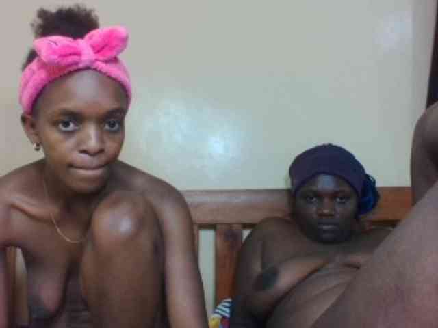 Black-ebonies webcam