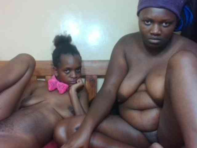 Black-ebonies webcam