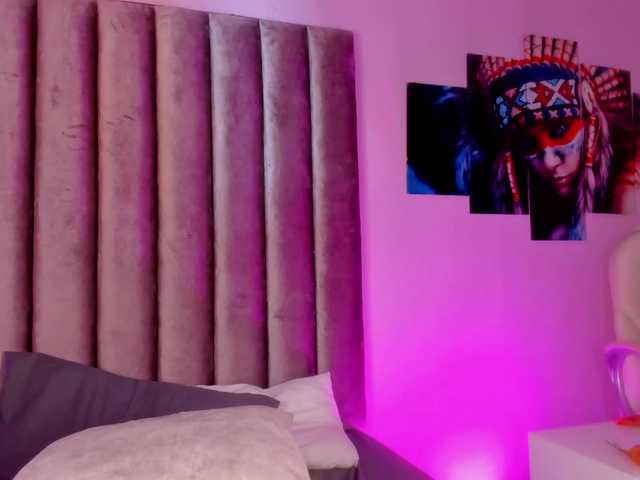 Gabriela-Suarez-1 live cam on BongaCams