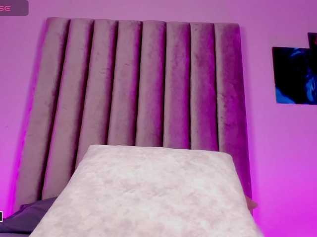 Gabriela-Suarez-1 live cam