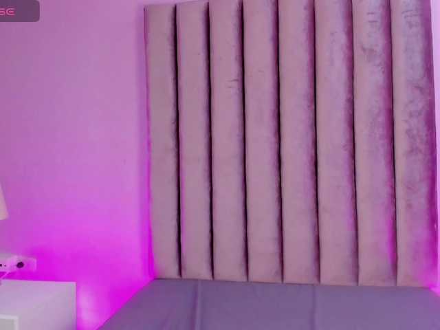 Gabriela-Suarez-1 live cam on BongaCams