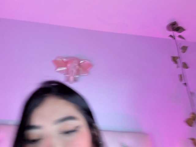 Gabriela-Suarez-1 live cam on BongaCams