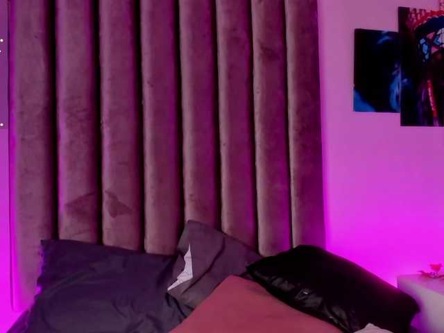 Gabriela-Suarez-1 live cam on BongaCams
