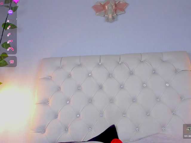 Gabriela-Suarez-1 live cam on BongaCams