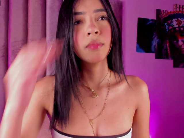 Gabriela-Suarez-1 live cam on BongaCams