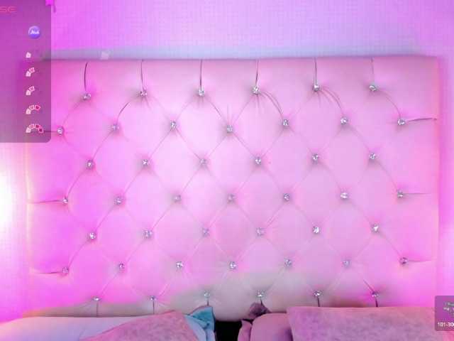 Gabriela-Suarez-1 live cam on BongaCams