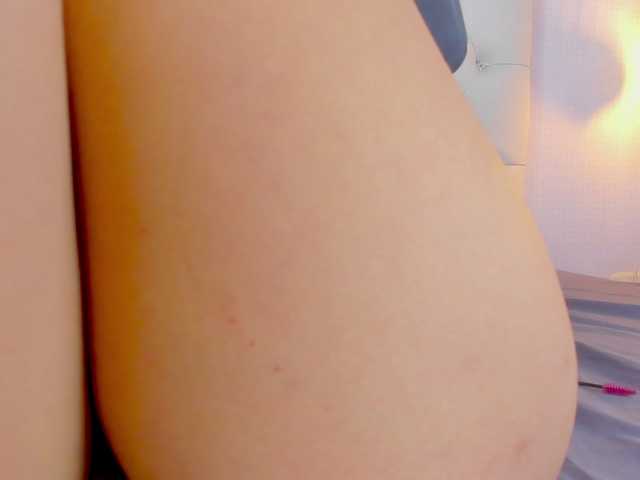 Gabriela-Suarez-1 live cam on BongaCams