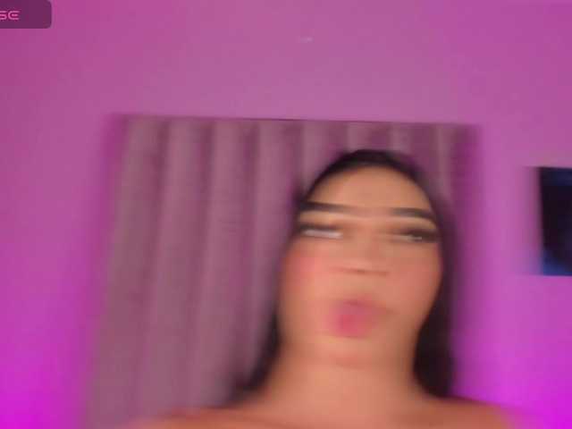 Gabriela-Suarez-1 live cam on BongaCams