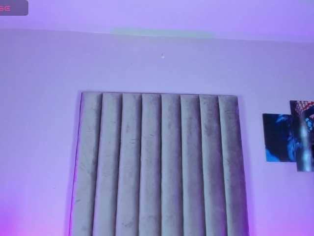 Gabriela-Suarez-1 live cam on BongaCams
