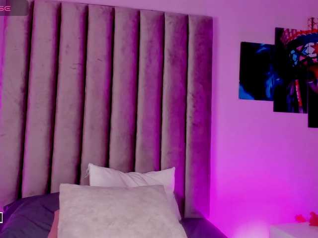 Gabriela-Suarez-1 live cam on BongaCams