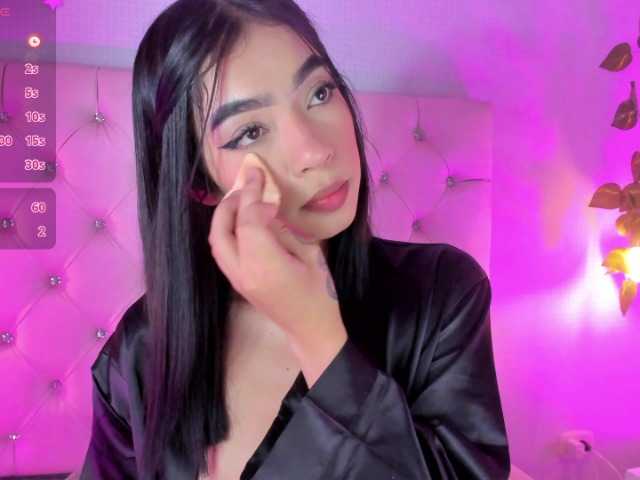 Gabriela-Suarez-1 live cam on BongaCams
