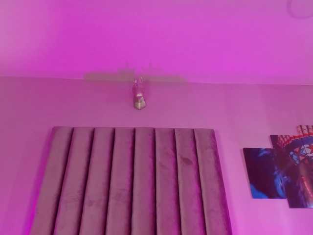 Gabriela-Suarez-1 live cam on BongaCams