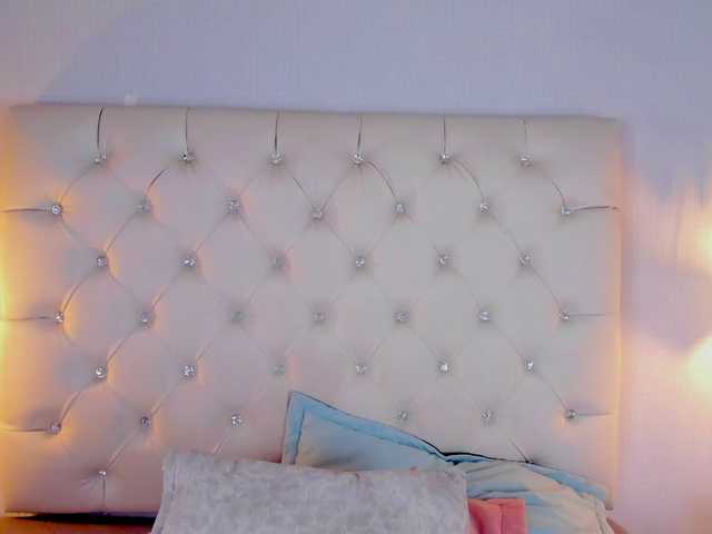 Gabriela-Suarez-1 live cam on BongaCams