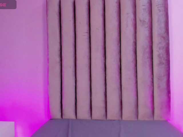 Gabriela-Suarez-1 live cam on BongaCams