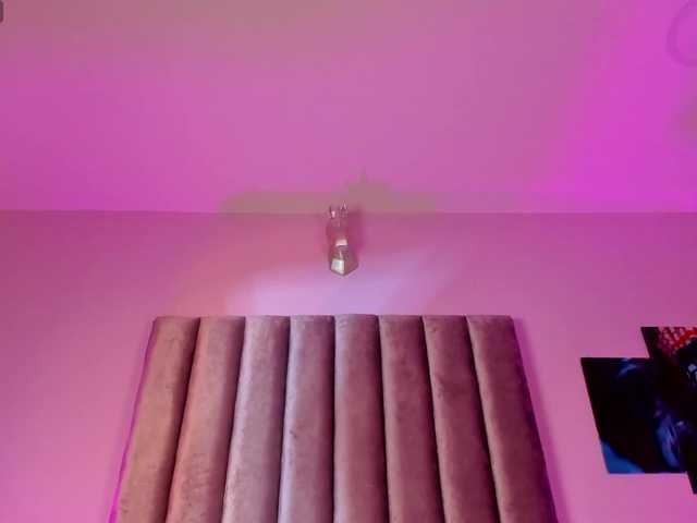 Gabriela-Suarez-1 live cam on BongaCams