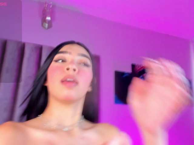 Gabriela-Suarez-1 live webcam show