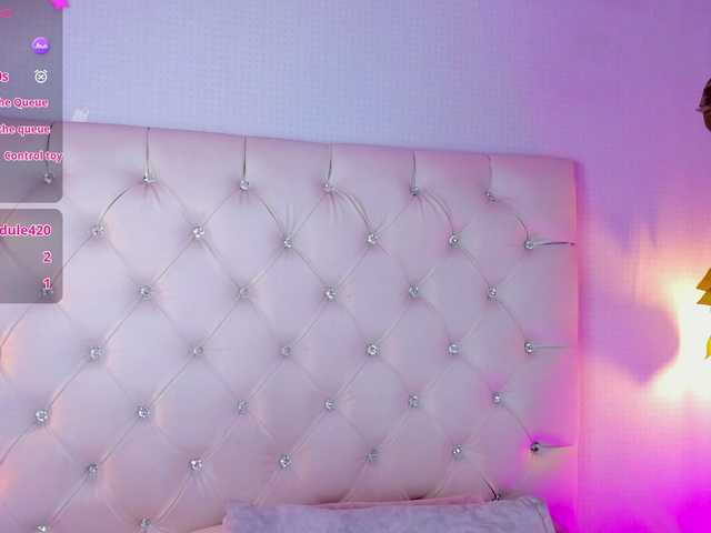 Gabriela-Suarez-1 live cam on BongaCams