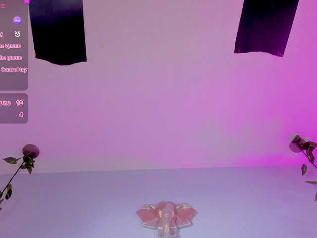 Gabriela-Suarez-1 live cam on BongaCams