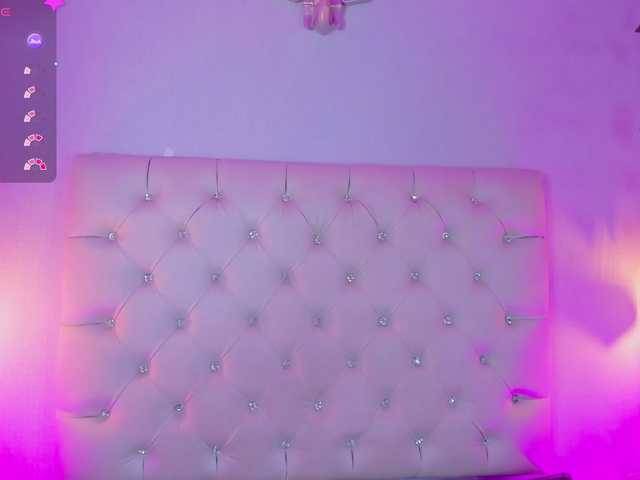 Gabriela-Suarez-1 live cam on BongaCams
