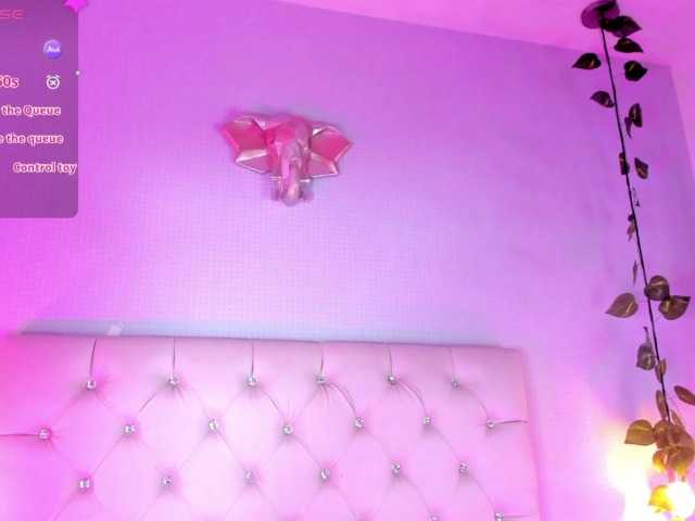 Gabriela-Suarez-1 live cam on BongaCams