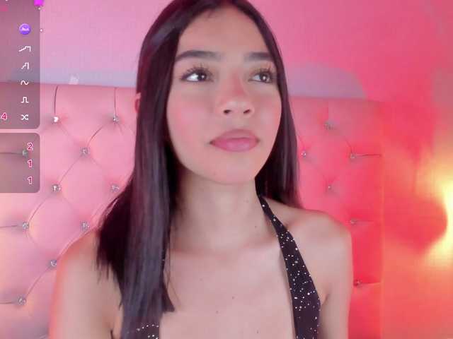 Gabriela-Suarez-1 live cam on BongaCams