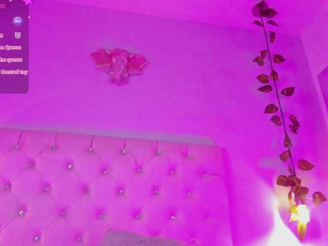 Gabriela-Suarez-1 live cam on BongaCams