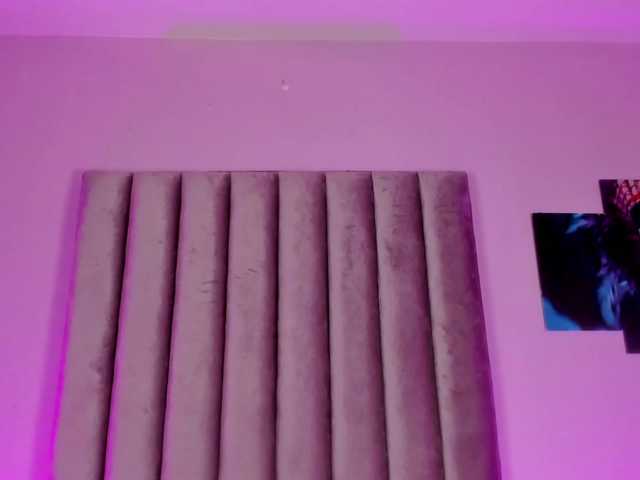 Gabriela-Suarez-1 live cam on BongaCams