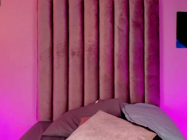 Gabriela-Suarez-1 live cam on BongaCams