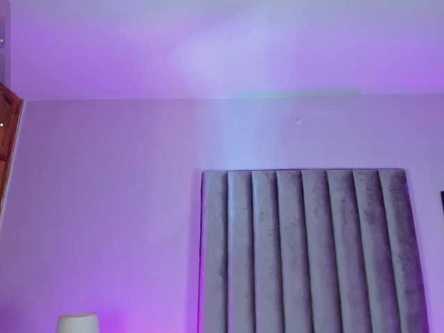 Gabriela-Suarez-1 live cam on BongaCams