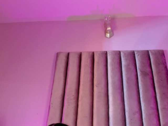 Gabriela-Suarez-1 live cam on BongaCams