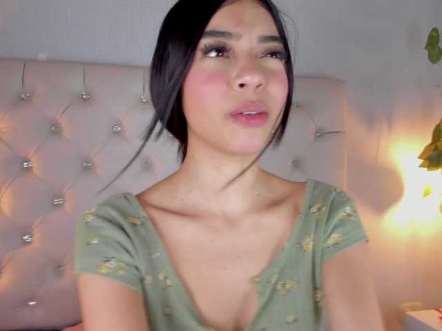 Gabriela-Suarez-1 live cam on BongaCams