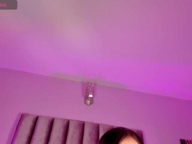 Gabriela-Suarez-1 live cam on BongaCams